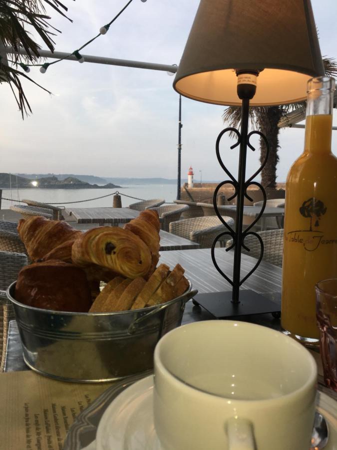La Table De Jeanne Hotel Erquy Eksteriør billede